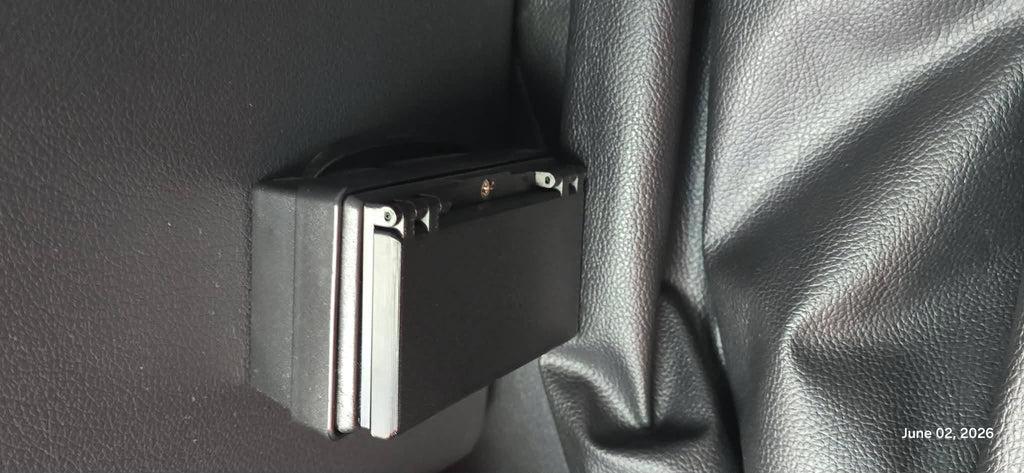 Display Glare Blocker for Tundra